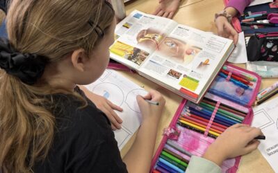 4 B U SVIJETU ENCIKLOPEDIJA